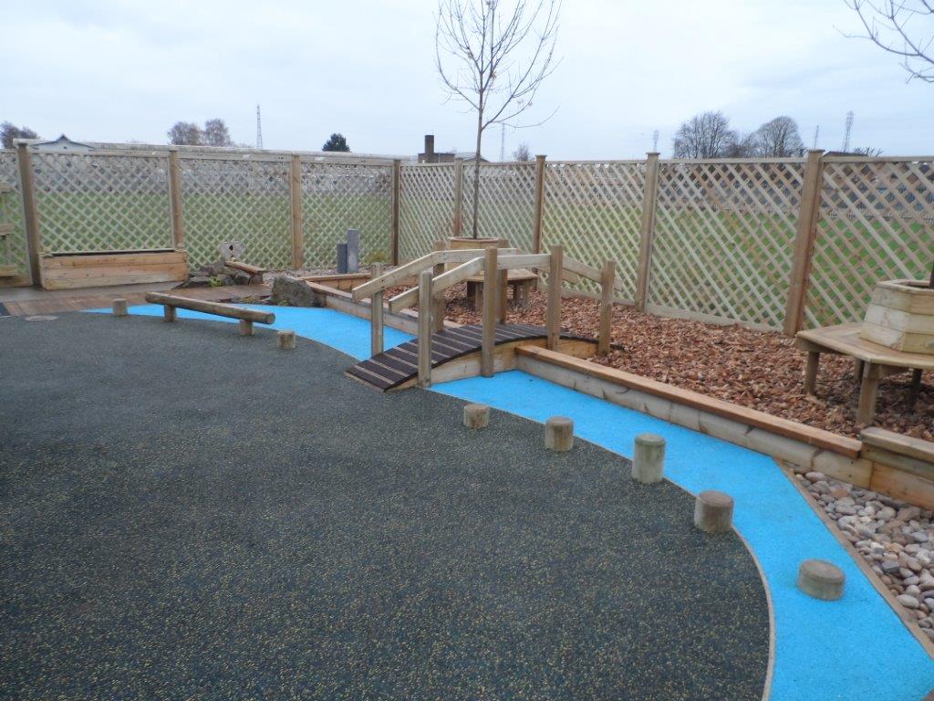 School and Park quiet area building by Playdays
